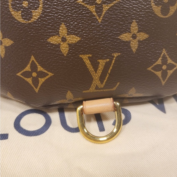 Louis Vuitton monogram bum bag - Picture 14 of 16